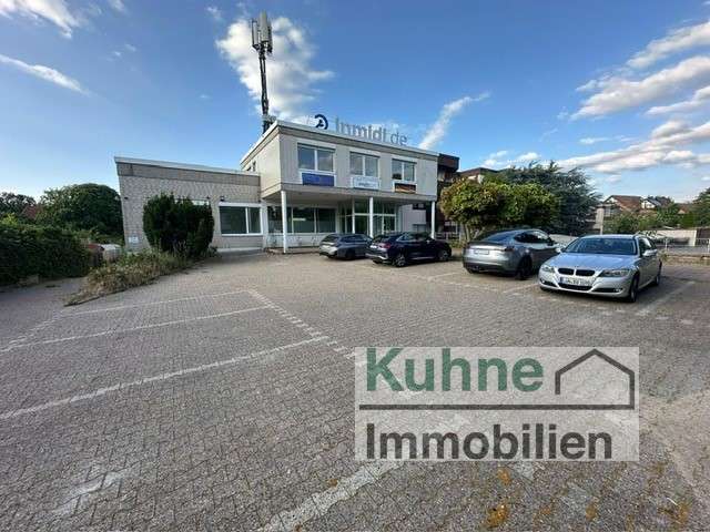 Etagenwohnung Lünen - 4 Zimmer, 141 m&sup2;, 3.000&euro; | Angebot:25511444