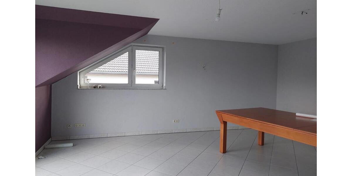 Dachgeschoßwohnung Witten Rüdinghausen - 3 Zimmer, 93 m&sup2;, 837&euro; | Angebot:26482654