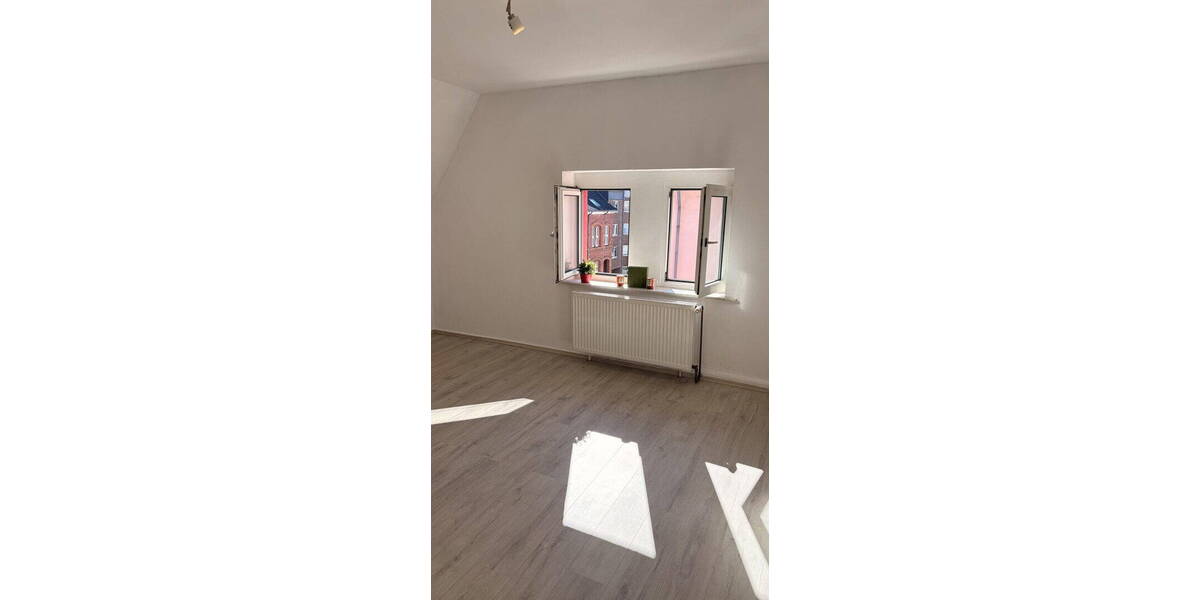 Etagenwohnung Witten Mitte - 2 Zimmer, 64 m&sup2;, 679&euro; | Angebot:26507194
