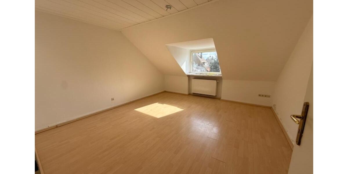 Dachgeschoßwohnung Hamm - 2 Zimmer, 44 m&sup2;, 360&euro; | Angebot:25647937