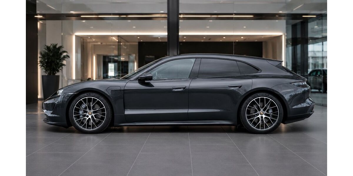 Porsche Taycan 49.000 km 101.000 &euro; Hemer 58675