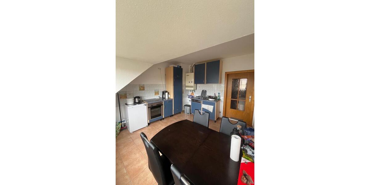 Dachgeschoßwohnung Hamm - 3 Zimmer, 75 m&sup2;, 680&euro; | Angebot:26051277