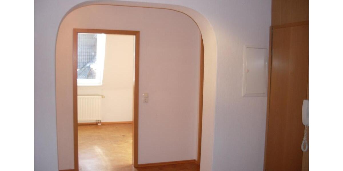 Dachgeschoßwohnung Iserlohn - 4 Zimmer, 96 m&sup2;, 600&euro; | Angebot:25922814