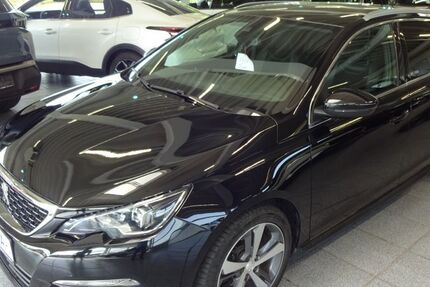 Peugeot 308 105.450 km 12.950 &euro; Werl 59457