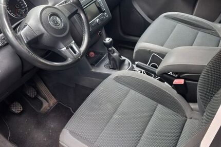 VW Touran 233.000 km 4.900 &euro; Hamm 59065