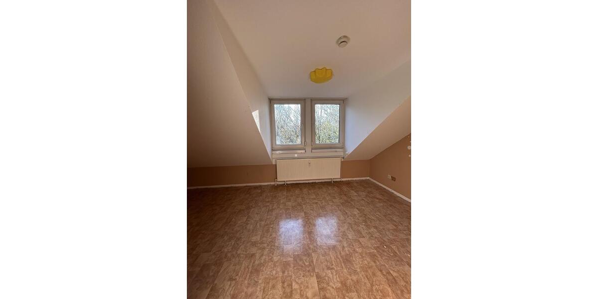 Dachgeschoßwohnung Ahlen Dolberg - 3.5 Zimmer, 78 m&sup2;, 425&euro; | Angebot:25960174