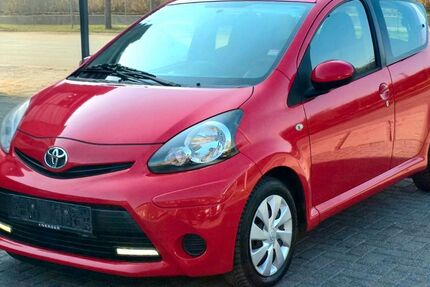 Toyota Aygo (X) 186.000 km 2.750 &euro; Ahlen 59229