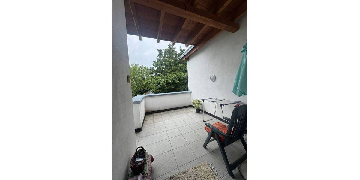 Etagenwohnung Unna - 2 Zimmer, 81 m&sup2;, 990&euro; | Angebot:26862576