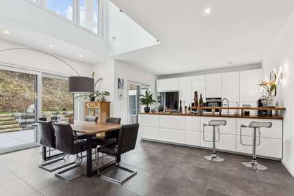 Haus Arnsberg Holzen - 5 Zimmer, 188 m&sup2;, 740.000&euro; | Angebot:25351577