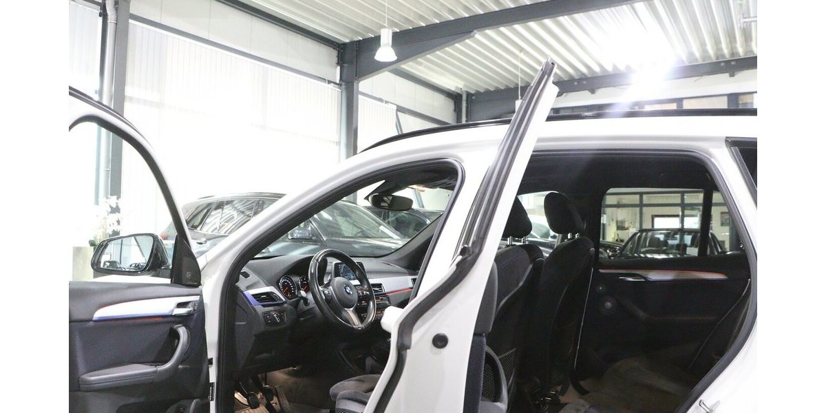 BMW X1 sDrive 18d M-SPORT SHADOW PANORAMA, LED, H/K 186.000 km 16.777 &euro; Hamm 59077