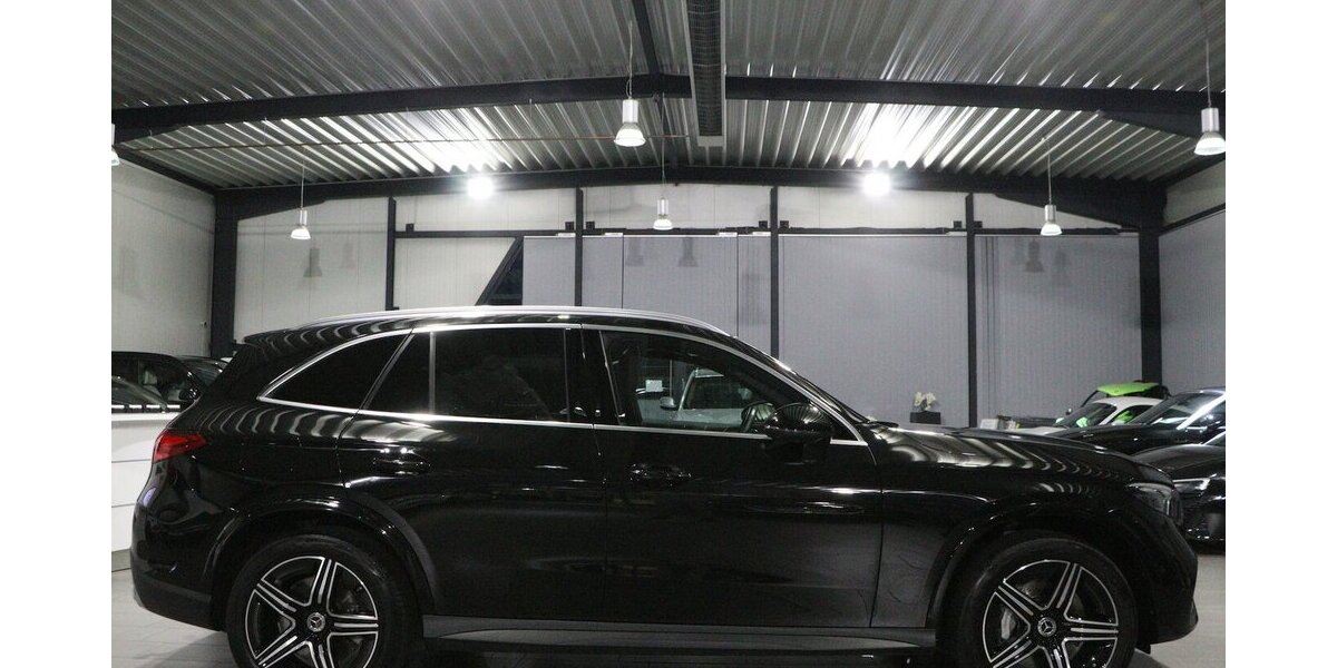 Mercedes-Benz GLC 300 de 4Matic AMG-LINE SPORT PANORAMA, LASER 90.000 km 52.333 &euro; Hamm 59077