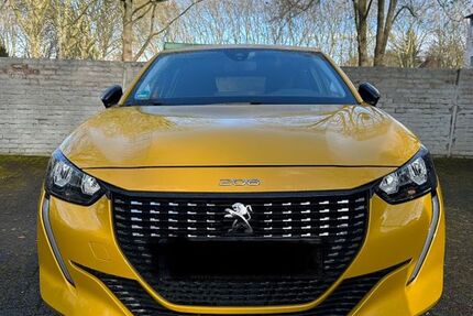 Peugeot 208 35.501 km 14.600 &euro; Unna 59425