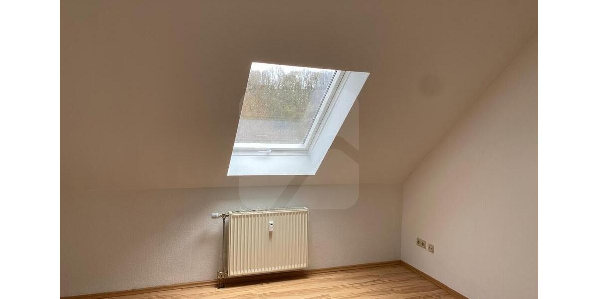 Dachgeschoßwohnung Iserlohn Grüne - 3 Zimmer, 69 m&sup2;, 520&euro; | Angebot:25903388