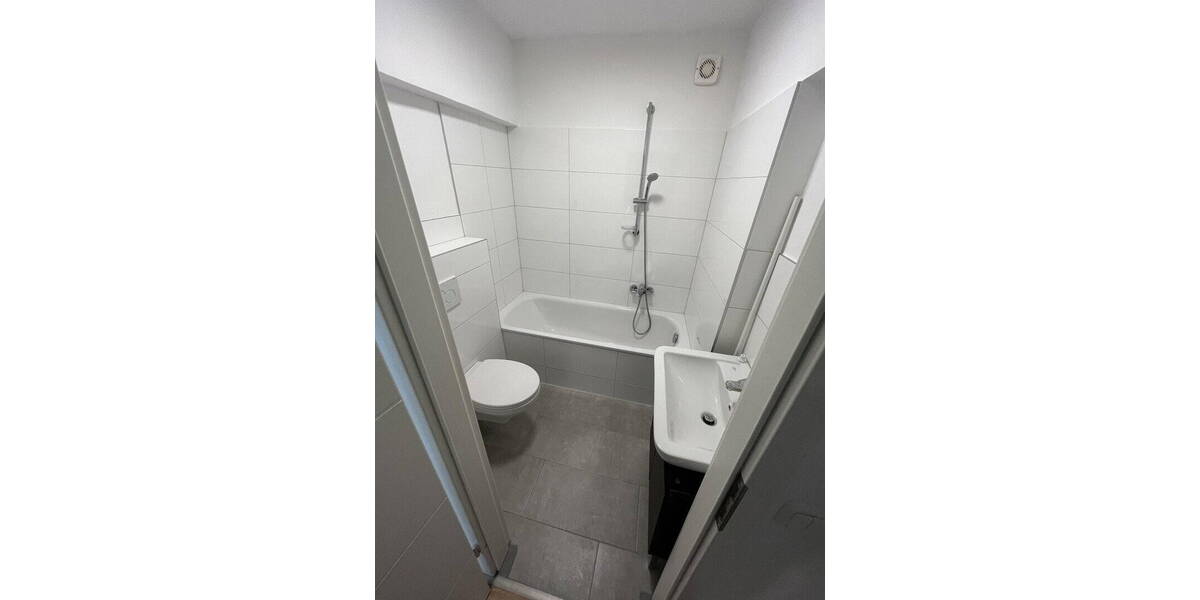Etagenwohnung Dortmund Mitte - 3 Zimmer, 100 m&sup2;, 880&euro; | Angebot:26034288