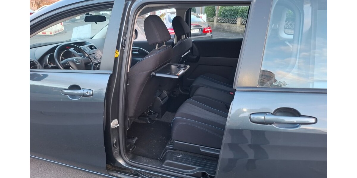 Mazda 5 154.214 km 4.590 &euro; Hamm 59065