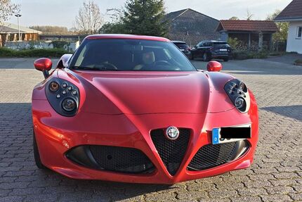 Alfa Romeo 4C 2.717 km 84.900 &euro; Ense 59469