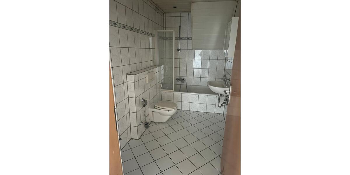 Etagenwohnung Waltrop - 3 Zimmer, 87 m&sup2;, 850&euro; | Angebot:25380036