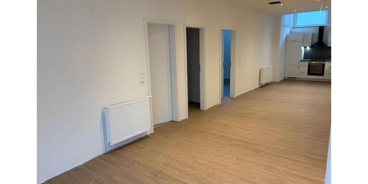 Etagenwohnung Lünen - 2 Zimmer, 77 m&sup2;, 710&euro; | Angebot:24947550