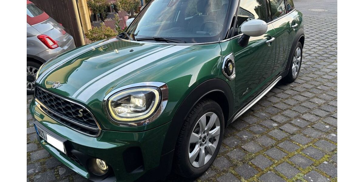 Mini Countryman SE (Cooper) 69.122 km 23.900 &euro; Witten 58452