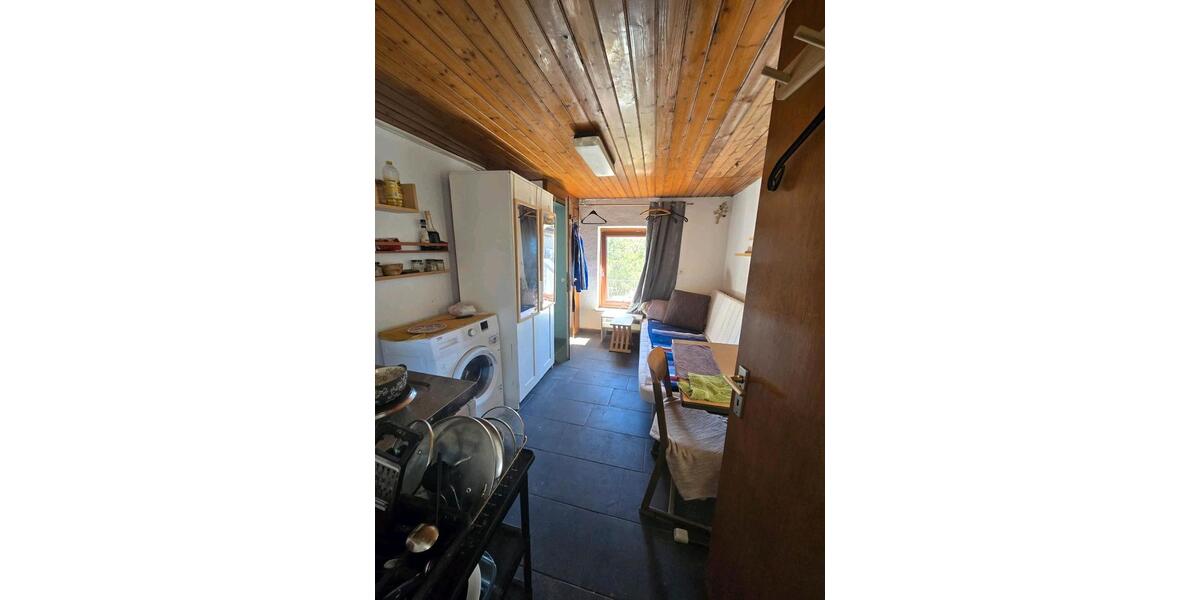 Etagenwohnung Lünen Brambauer - 1 Zimmer, 15 m&sup2;, 260&euro; | Angebot:26382976