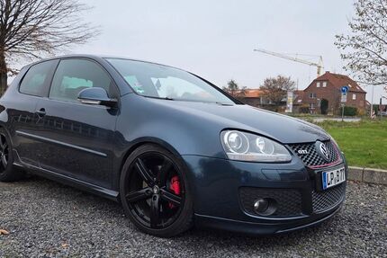 VW Golf 160.000 km 9.499 &euro; Werl 59457