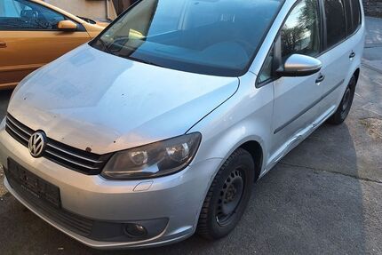 VW Touran 363.929 km 2.950 &euro; Iserlohn 58642