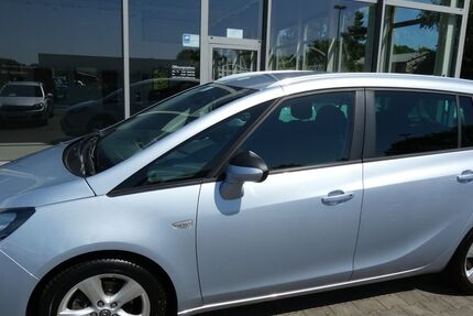 Opel Zafira Tourer 96.000 km 7.800 &euro; Bergkamen 59192