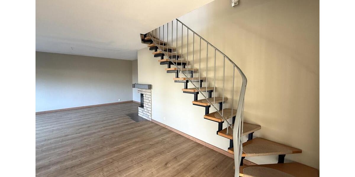 Maisonettenwohnung Schwerte - 3 Zimmer, 95 m&sup2;, 1.230&euro; | Angebot:25421724