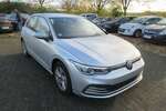 VW Golf Life 1.0 TSI NAVI ALU APS SITZHEIZUNG ACC LED 81.250 km 17.488 &euro; Bergkamen 59192