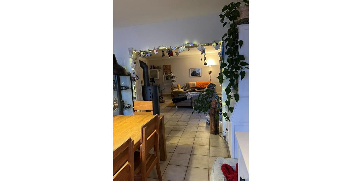 Erdgeschoßwohnung Wickede (Ruhr) - 5 Zimmer, 110 m&sup2;, 915&euro; | Angebot:25146672