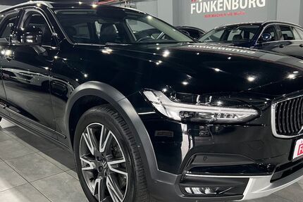 Volvo V90 Cross Country 174.000 km 24.900 &euro; Dortmund 44145