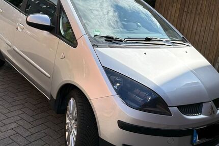 Mitsubishi Colt 198.000 km 2.400 &euro; Werne 59368