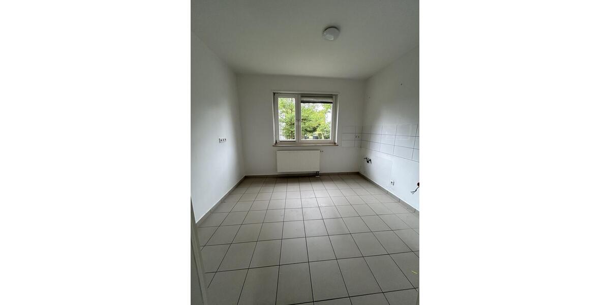 Erdgeschoßwohnung Ahlen Dolberg - 3.5 Zimmer, 96 m&sup2;, 776&euro; | Angebot:25050804