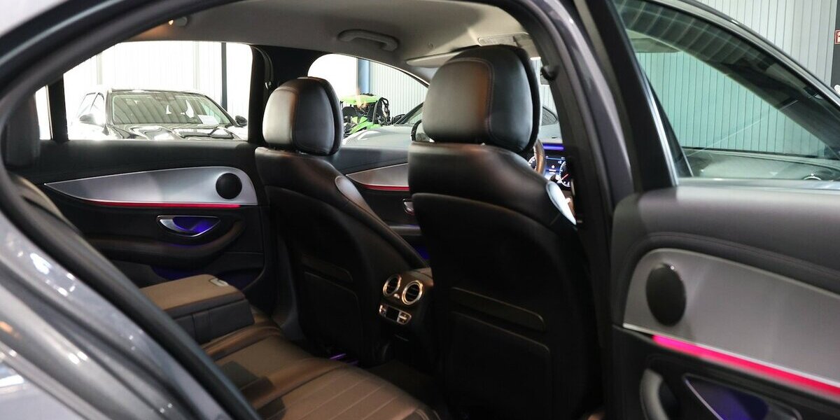 Mercedes-Benz E 220 d 4M LUXURY / WIDESCREEN+HEAD-UP / LED 150.000 km 25.991 &euro; Hamm 59077