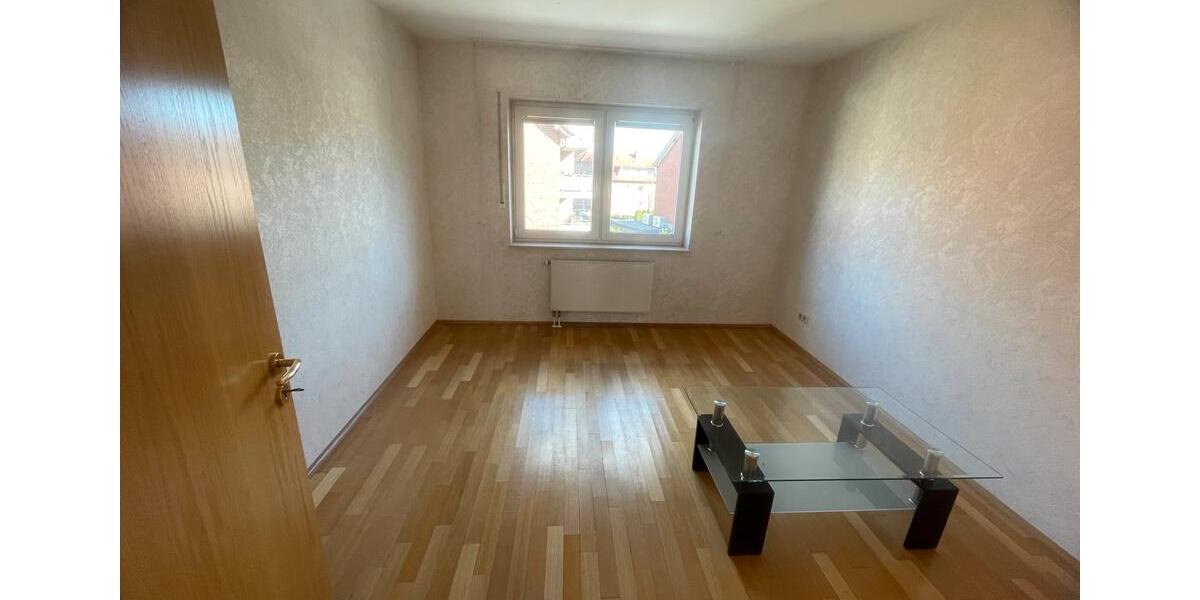 Etagenwohnung Lünen Alstedde - 3.5 Zimmer, 98 m&sup2;, 1.070&euro; | Angebot:25308401