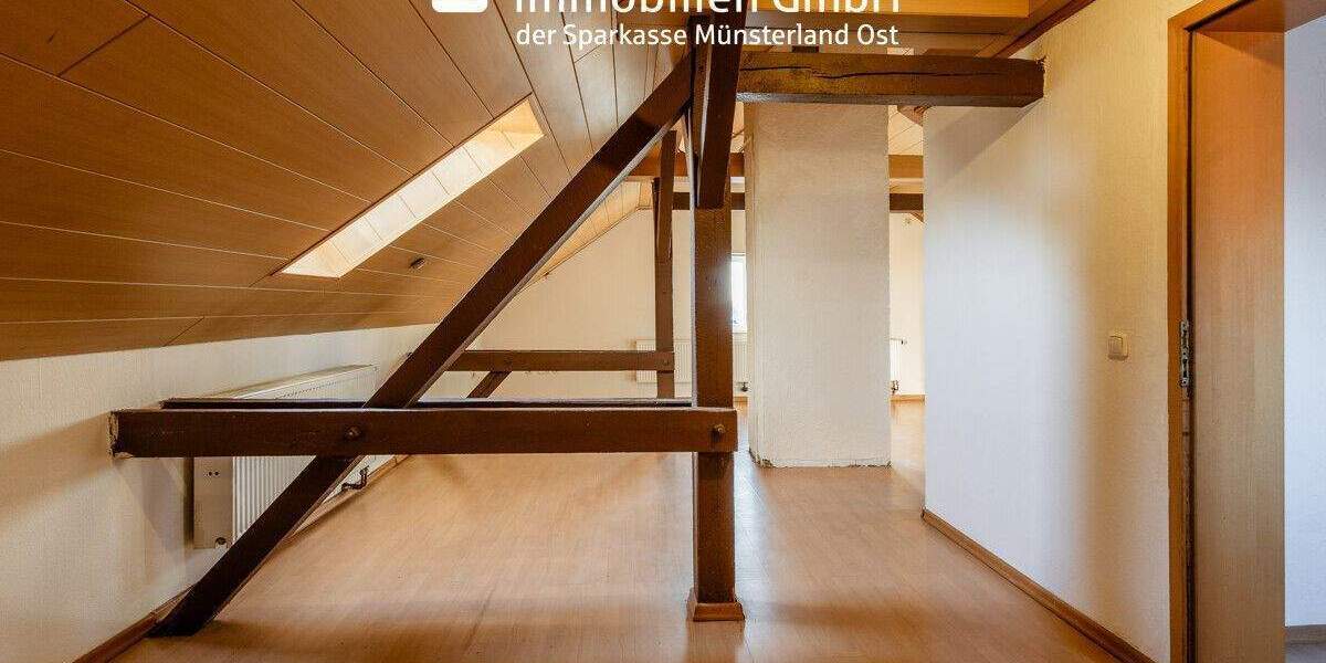 Mehrfamilienhaus, Wohnhaus Ahlen Vorhelm - 6 Zimmer, 111 m&sup2;, 324.000&euro; | Angebot:25705785