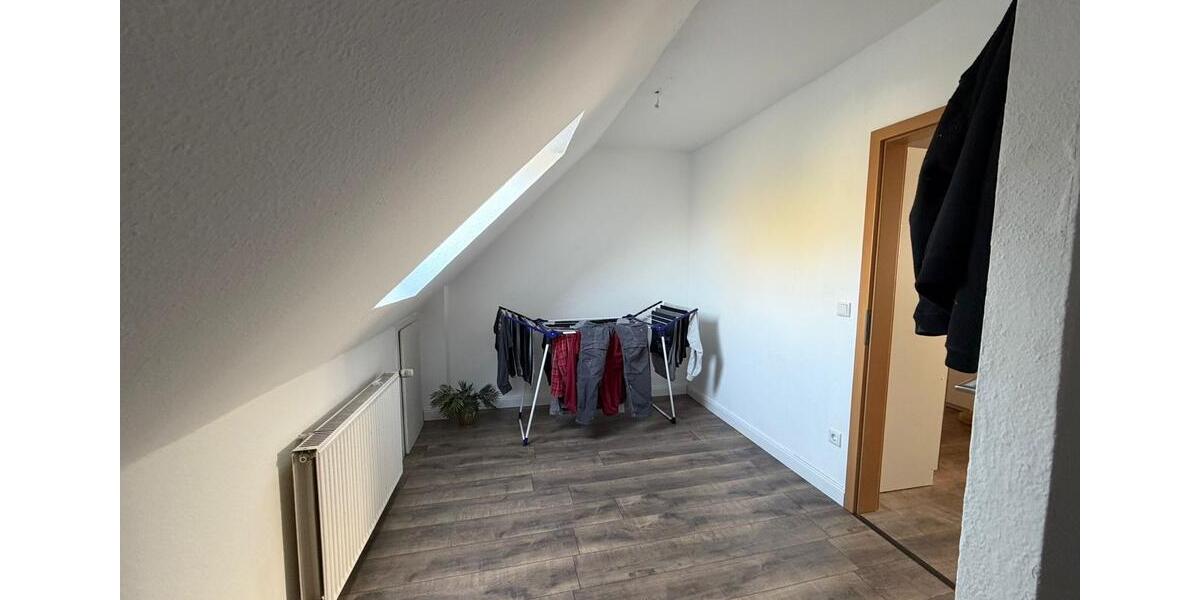 Dachgeschoßwohnung Ahlen - 3 Zimmer, 54 m&sup2;, 680&euro; | Angebot:25994229