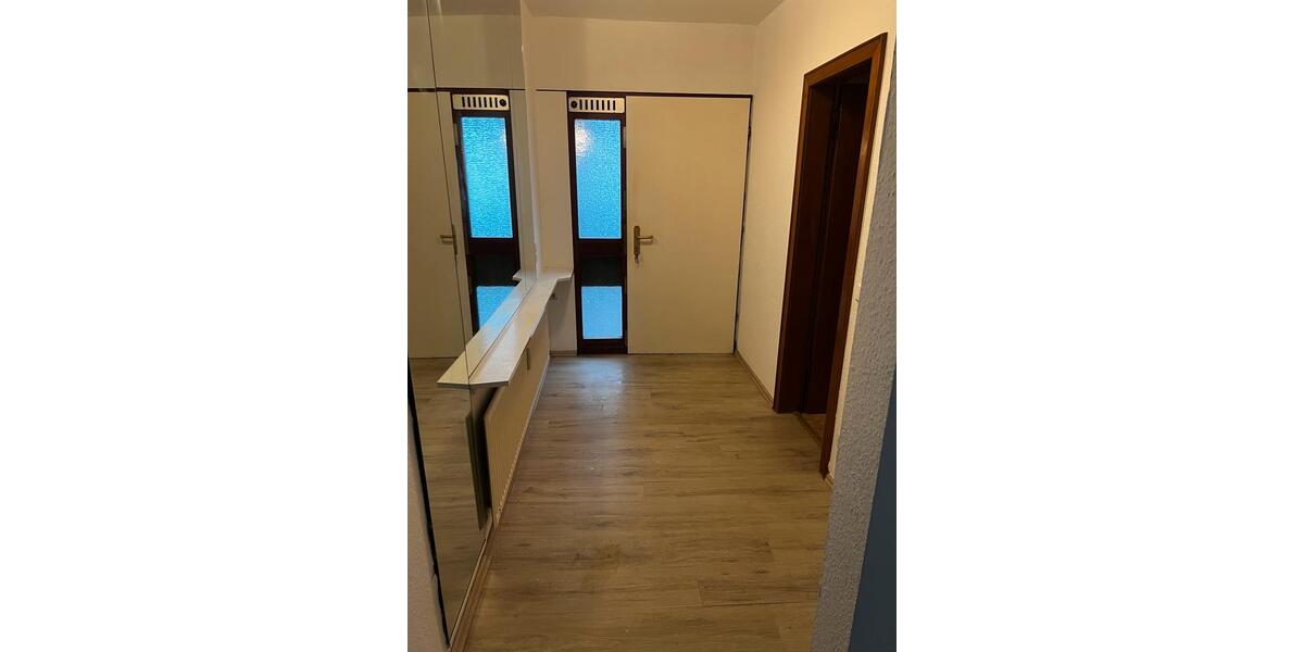 Dachgeschoßwohnung Iserlohn - 3 Zimmer, 135 m&sup2;, 1.150&euro; | Angebot:25839787