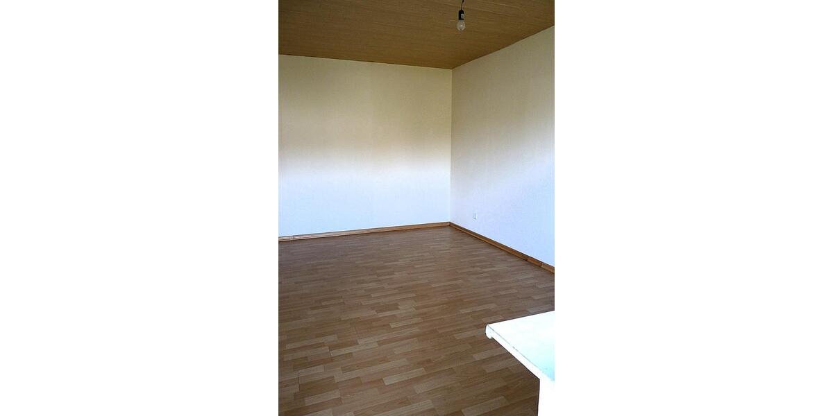 Erdgeschoßwohnung Hemer - 2 Zimmer, 68 m&sup2;, 119.000&euro; | Angebot:25547138