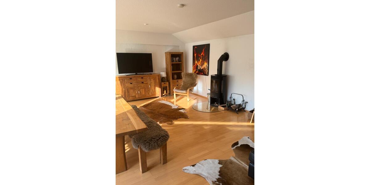 Etagenwohnung Schwerte - 2 Zimmer, 120 m&sup2;, 90&euro; | Angebot:25297094