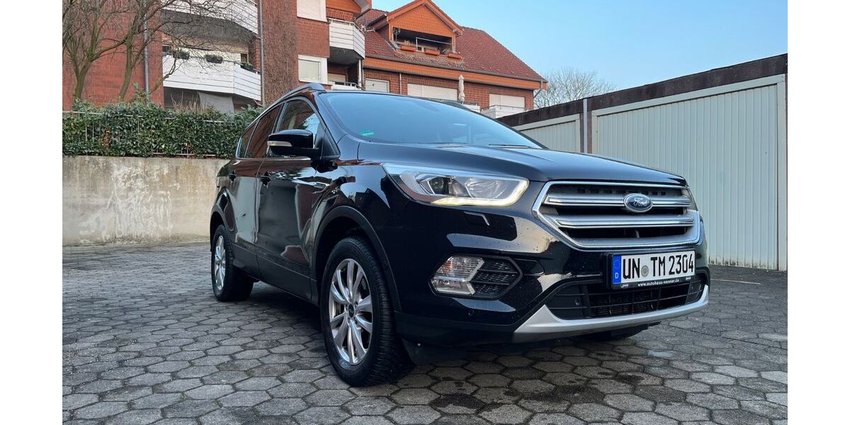 Ford Kuga 176.956 km 10.200 &euro; Werne 59368