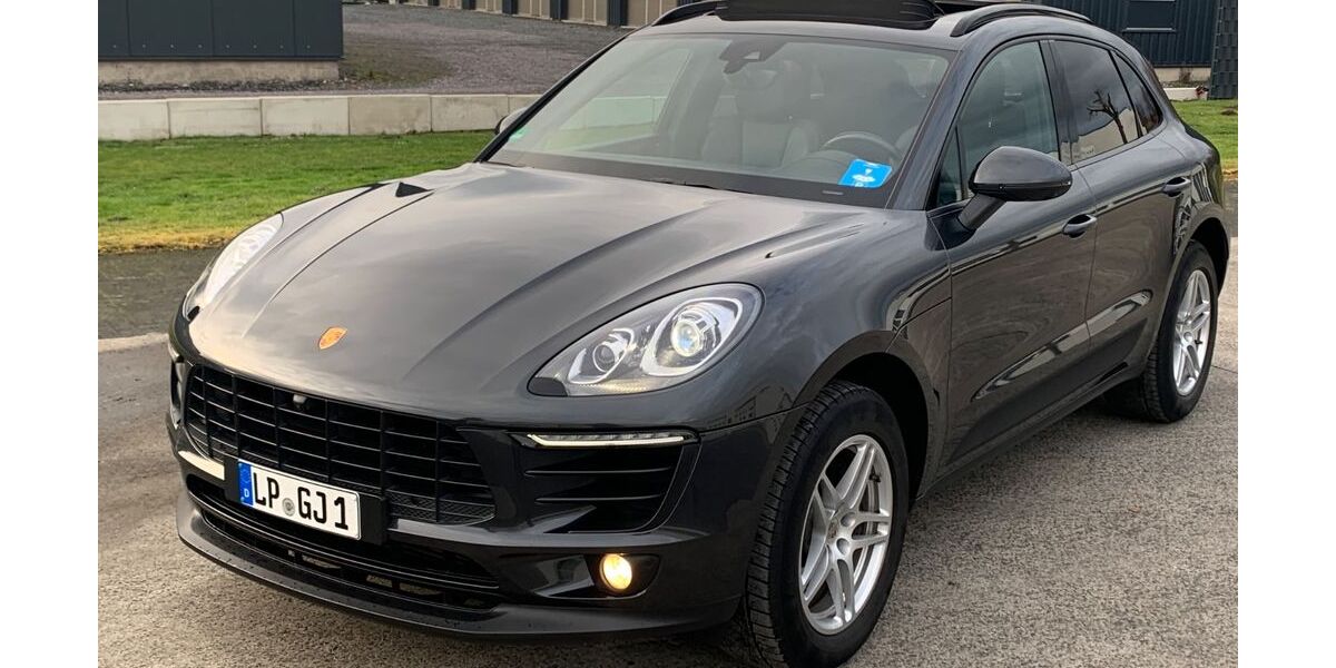 Porsche Macan 44.000 km 49.990 &euro; Werl/Westfalen 59457