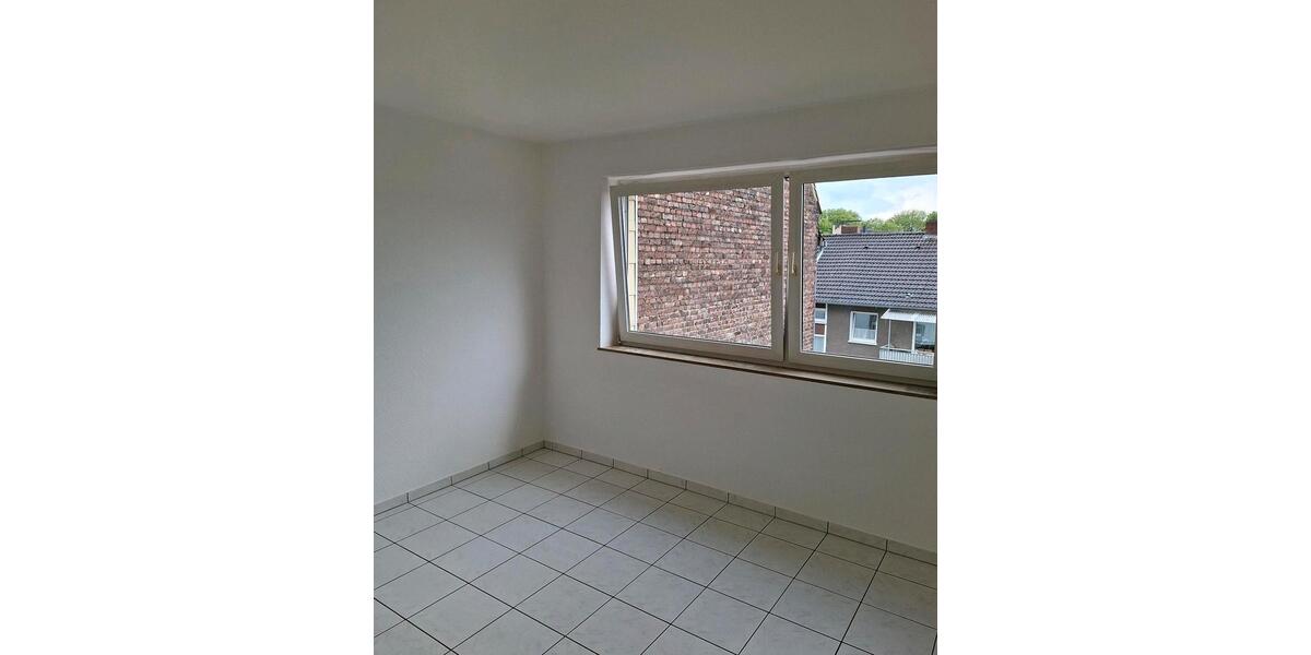 Etagenwohnung Schwerte - 2.5 Zimmer, 62 m&sup2;, 133.500&euro; | Angebot:26688011