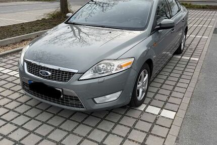Ford Mondeo 92.000 km 5.299 &euro; Bergkamen 59192