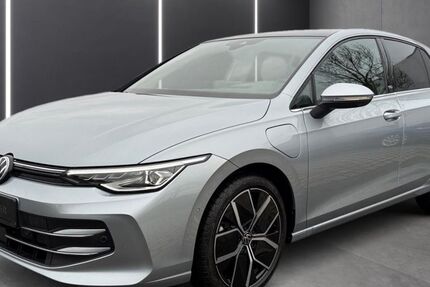 VW Golf 3.500 km 46.490 &euro; Werl 59457