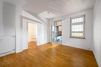 Wohnung Dortmund - 2 Zimmer, 103 m&sup2;, 1.051&euro; | Angebot:16624114