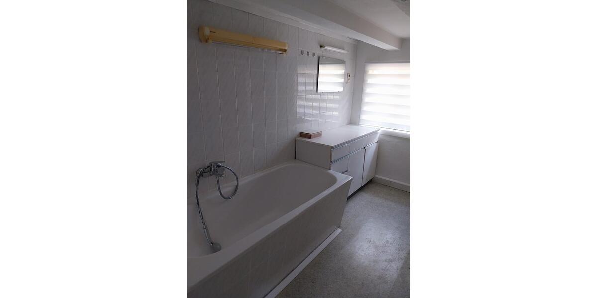 Doppelhaushälfte Werl - 5 Zimmer, 114 m&sup2;, 98.000&euro; | Angebot:27273610