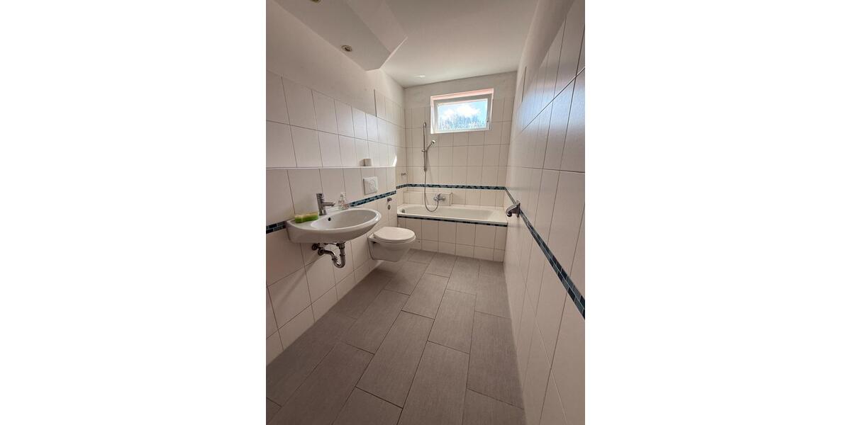 Etagenwohnung Bergkamen - 2 Zimmer, 68 m&sup2;, 483&euro; | Angebot:25714473