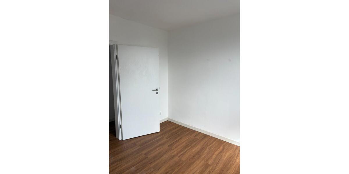 Dachgeschoßwohnung Iserlohn Gerlingsen - 3 Zimmer, 85 m&sup2;, 717&euro; | Angebot:26252903