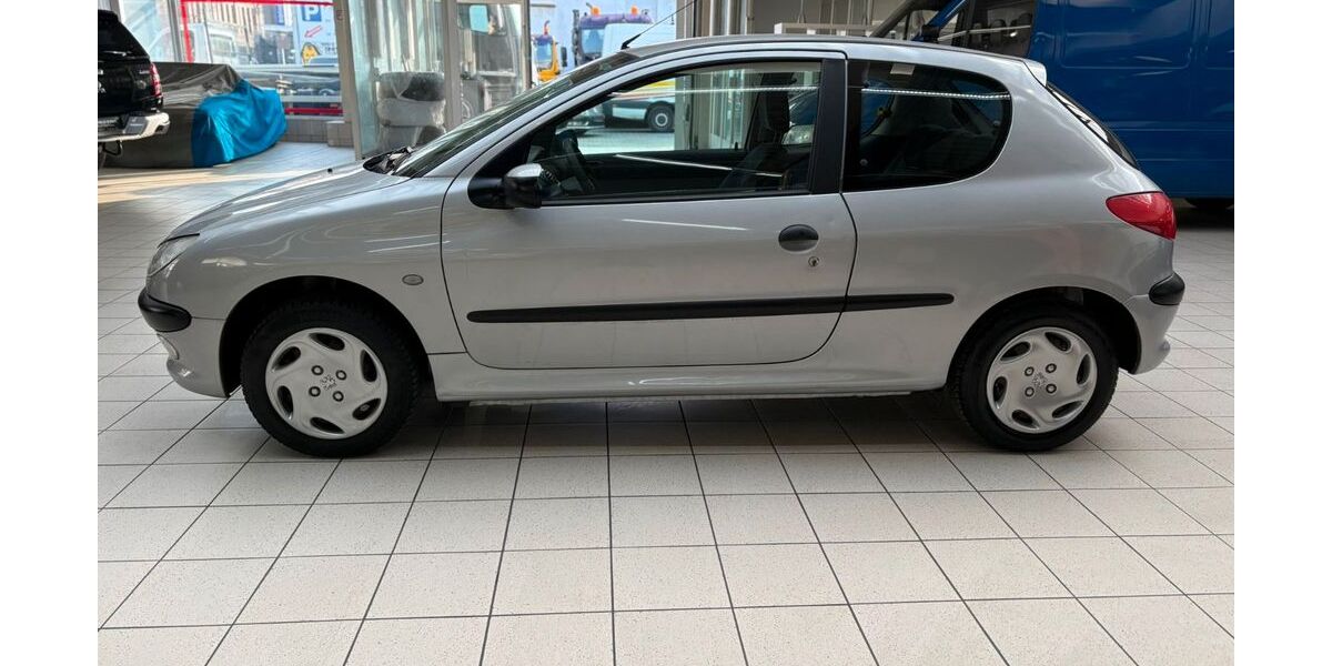 Peugeot 206 165.000 km 1.690 &euro; Dortmund 44339